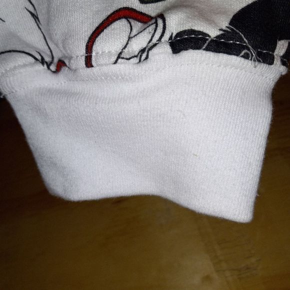 Looney Tunes Long Sleeve Sweat Shirt - Picture 5 of 7